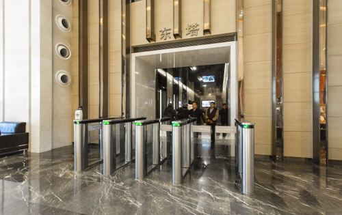 中海地产广场实拍图2